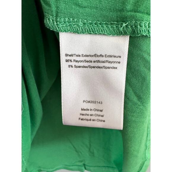 NWT ModCloth Essential Tank Top Green V-Neck Sleeveless Stretch Size Large - Picture 5 of 5